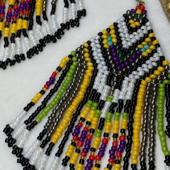 NEW! Beautiful Best Beaded Fringe Earrings - FRINGE BEAD EARRINGS - Picture 3 of 7